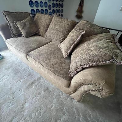 Classic Sofa