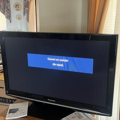 Panasonic42/ 50" 720p Plasma TV