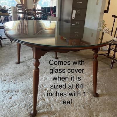 Pennsylvania House Dining Table with 2 leafs Can be 54, 64, or 74 inches long!