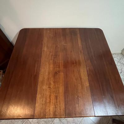 Regency Mahogany Pembroke Table