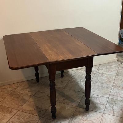 Regency Mahogany Pembroke Table