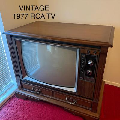 RCA XL-100 Solid State TV