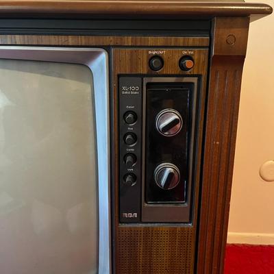 RCA XL-100 Solid State TV