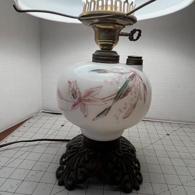 Vintage Floral Glass Electric Oil Lamp