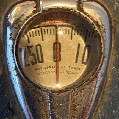 Vintage 50s Borg Bathroom Scale