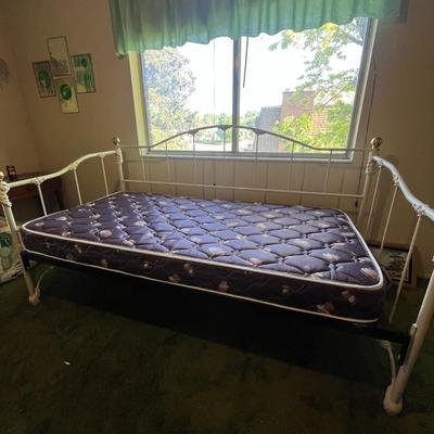 Day Bed