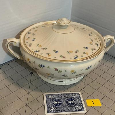 Syracuse ‘Suzanne’ China set