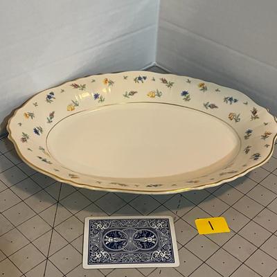 Syracuse ‘Suzanne’ China set