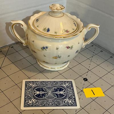 Syracuse ‘Suzanne’ China set