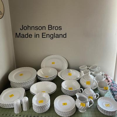 Johnson Bros Regency White Set