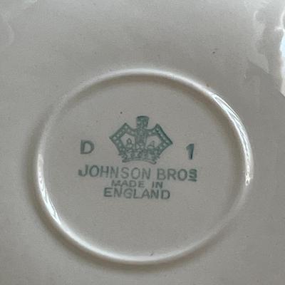 Johnson Bros Regency White Set