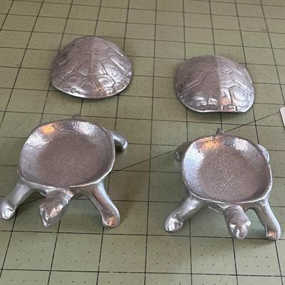Metal Ocean Turtle Bowl