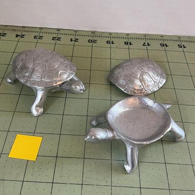 Metal Ocean Turtle Bowl