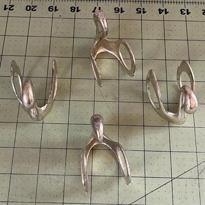 International Silver Swan Napkin Rings