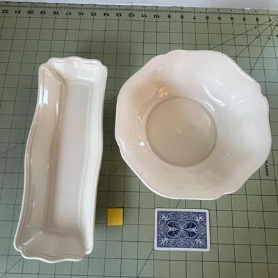 Ivory Serving Bowl & Tray Set