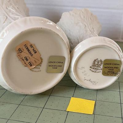 Textured Lennox China Ivory Ceramic Vase Set