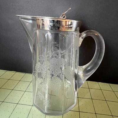 Etched Glass Creamer & Sugar Set