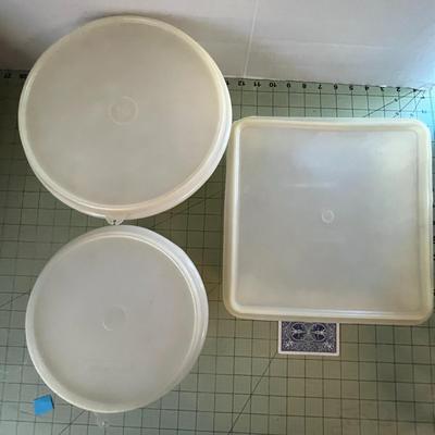 Vintage Tupperware Bowl & Container Set