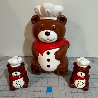 Ceramic Bear Chef Kitchen Set – Cookie Jar with Matching Salt & Pepper Shakers