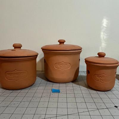 Set of 3 Terracotta Herbs Storage Pots