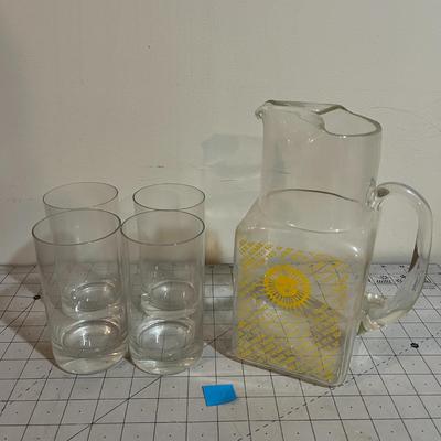 Vintage Glass Pitcher & 4 Tumbler Set – Sunshine Iced Tea Theme