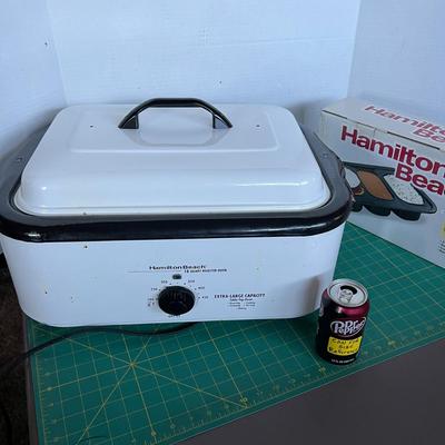 Hamilton Beach 18 Qt Roaster Oven & Serving Pans