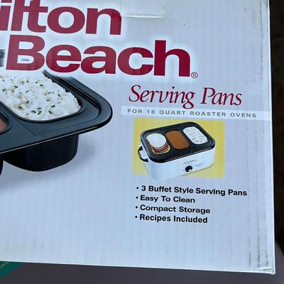 Hamilton Beach 18 Qt Roaster Oven & Serving Pans