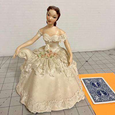 Sam Harman Rose Award Figurine