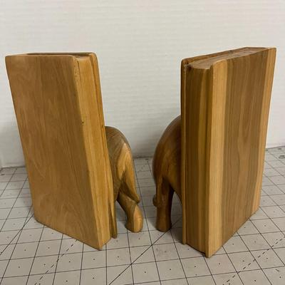 Genuine BESMO Hand-Carved Elephant Bookends