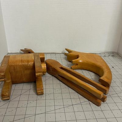 Wood Sculpture Figurines