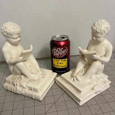 Set of 2 Vintage Statue child reading