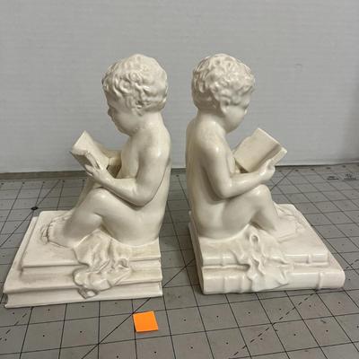 Set of 2 Vintage Statue child reading