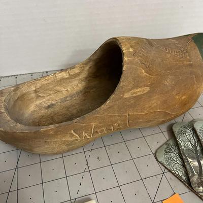 Décor Assortment – Wooden Shoe, Coasters and Americana Set