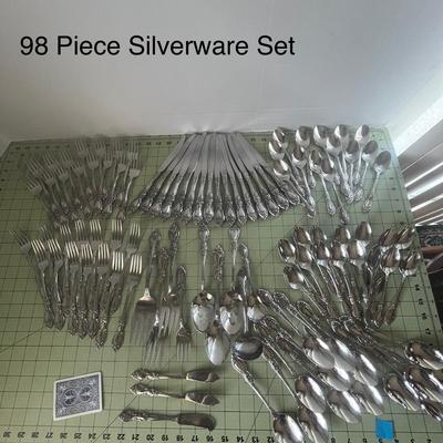 Vintage Ornate Stainless Flatware Set – 98 Piece Assortment