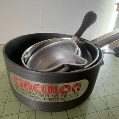 Vintage and Modern Saucepan Trio – Circulon, Stainless & Aluminum
