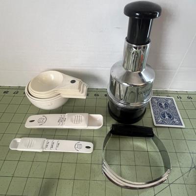 Kitchen Utensils & Gadgets Set