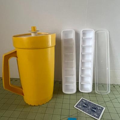 Vintage Yellow Tupperware Pitcher with Lid + 2 Ice Cube Trays with Lids