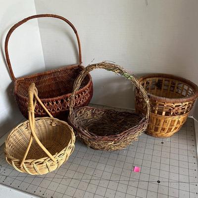 Mixed Woven Basket Set