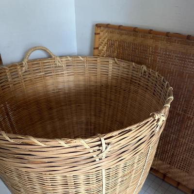 Woven Bamboo Basket with Lid