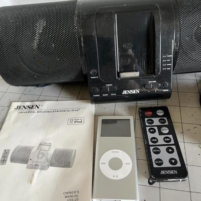 Jensen Universal iPod Docking Station Speaker