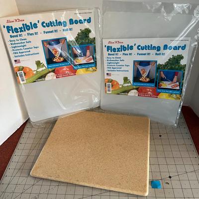 Flexible & Cork Cutting Boards
