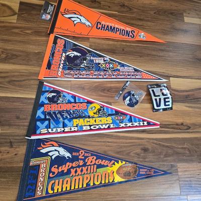 Denver Broncos Super Bowl Champions Pennant Lot – 4x Vintage + Extras