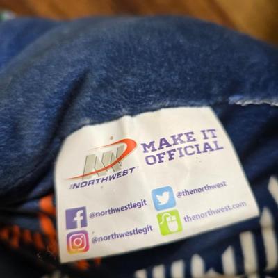 Denver Broncos Home Comfort Lot – Pillow, Robe & Rug