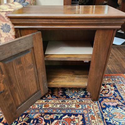 Pair of Solid Wood Side Tables Cabinet with Storage 22x12x25