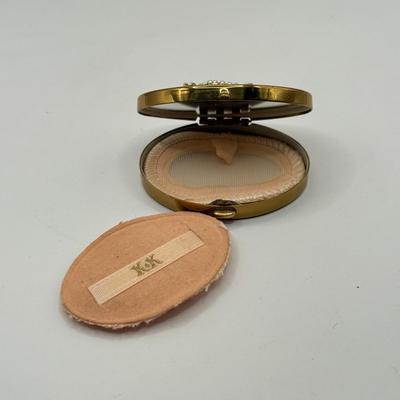Sale Photo Thumbnail #903