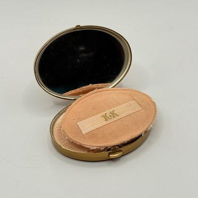 Sale Photo Thumbnail #902