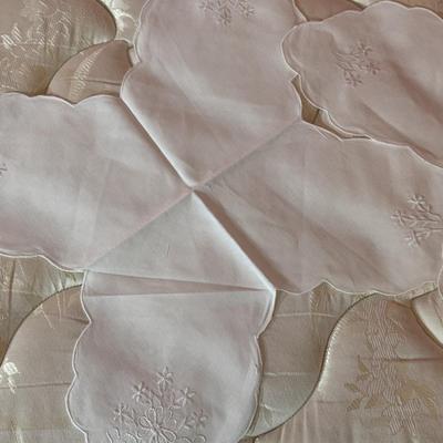 LOT 46X: Various Hand Embroidered Table Runners, Place Mats, Napkins and More!