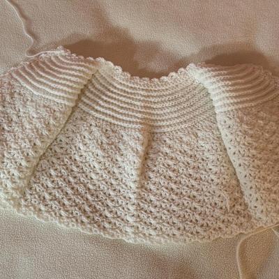 LOT 47X: Crocheted/Knitted Afghan Throws and Baby Bonnets and Sweater