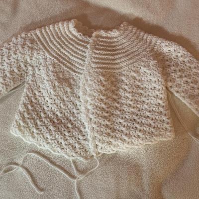 LOT 47X: Crocheted/Knitted Afghan Throws and Baby Bonnets and Sweater