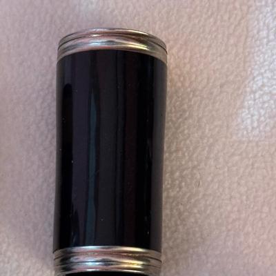 LOT 51L: Selmer Clarinet, Case, Accessories, and Song Books